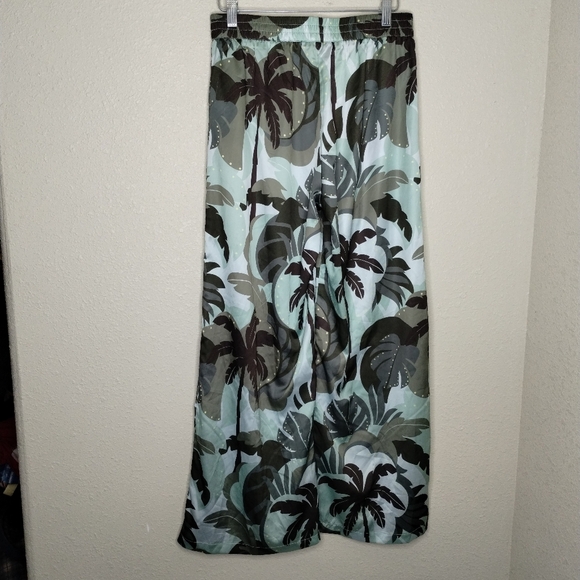 Lili Sidonio Wide Leg Flowy Pant Jungle Print Women's Size Small - Picture 4 of 6